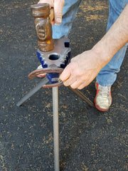 Farrier using the end clip horn
